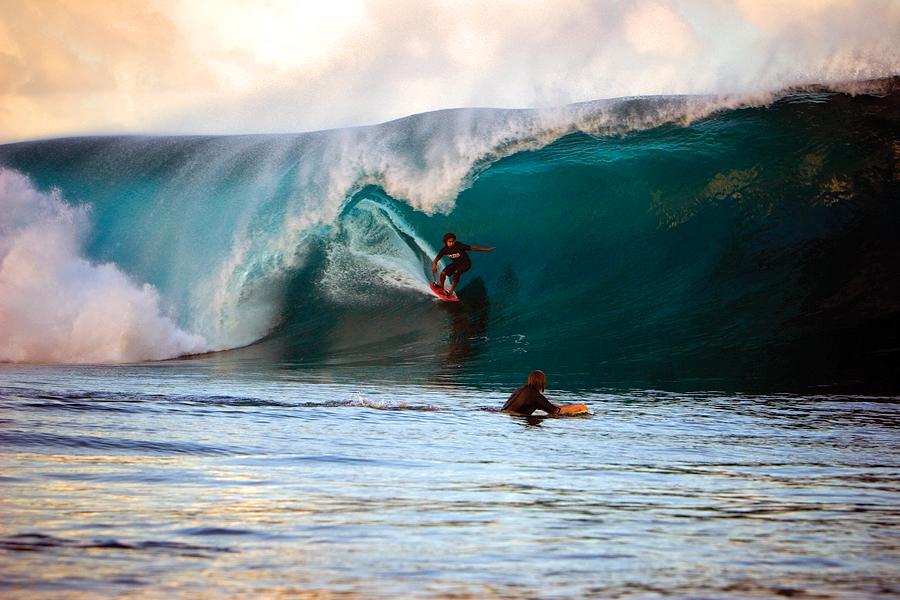 Teahupoo Flicks