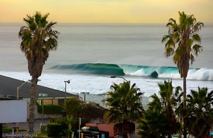 California Winter Surf Lights Up - Part I Photo 0008