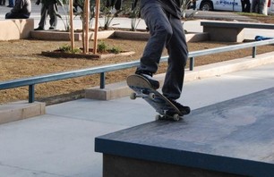 Opening Day at Rob Dyrdek\'s New Boyle Heights Skate Plaza Photo 0008