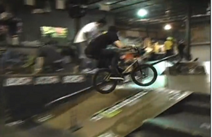6th Ave Rail Gets Ganbanged