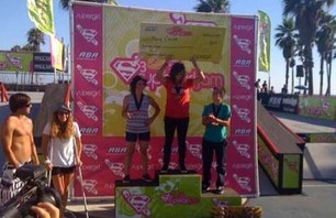 Amy Caron wins ASA Supergirl Jam, Venice Beach