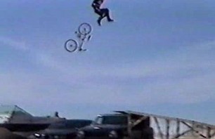 BMX Crash! - Year End 2001