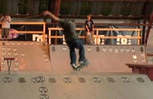 DC King of Los Angeles - Barker Hanger