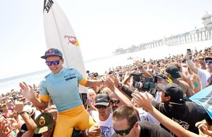 Julian Wilson Wins Nike US Open of Surfing Photo 0003
