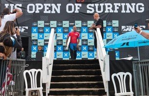 Julian Wilson Wins Nike US Open of Surfing Photo 0012