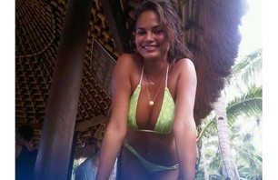 Chrissy Teigen: Would You? Photo 0001