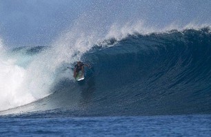 Volcom Fiji Pro Day Two Lay Day Gallery Photo 0006