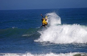 Dane Reynolds Wins Naval Base Ventura County Point Mugu Surf Contest Photo 0005