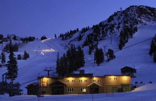 Snowboarder Loses Her Leg at Mammoth Mountain