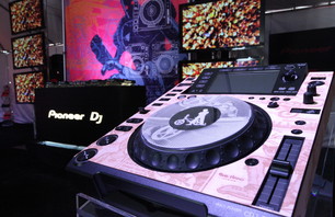 Catching up with Bob Haro and his Pioneer Art Mix Project