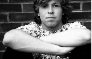 Pro Snowboarder Kevin Pearce to Receive Victory Award