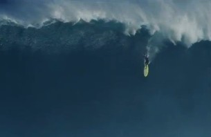 BNQT Must Watch - Amazing Drop at Jaws