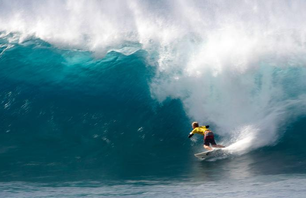 John John Pulling Out All the Stops to Overturn J.O.B. at Volcom Pipe Pro