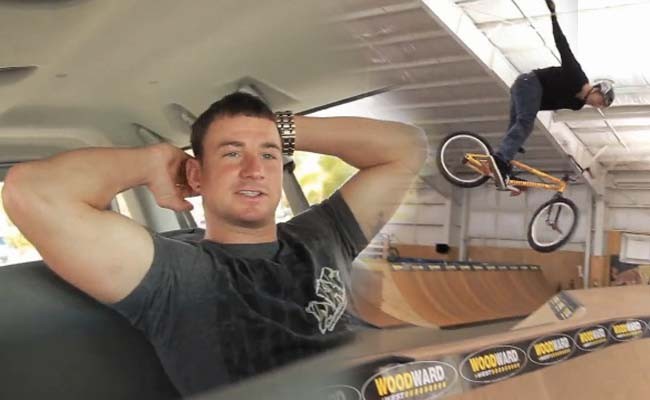 Big Daddy\'s Kitchen Ep 2 - SE Photo Shoot With Poppa\'s Pythons