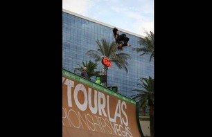 Dew Tour Championships Skate Vert Prelims Photo 0009