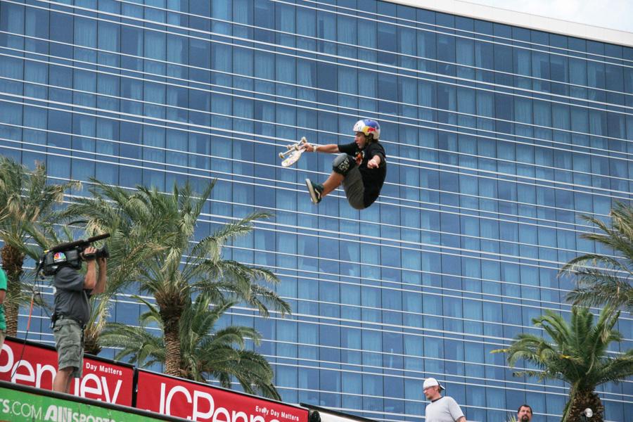 Dew Tour Championships Skate Vert Finals