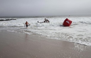 Quik Pro New York - Beach Scenes Photo 0008