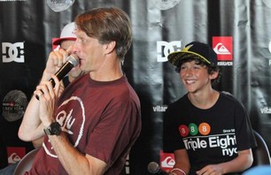 Tony Hawk at NYC\'s Pier 54