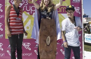Supergirl Venice - Skateboard & Inline Photo 0008