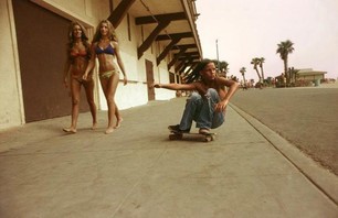 Blast to the Past: Sidewalk Surfer, Huntington Beach 1976 Photo 0001