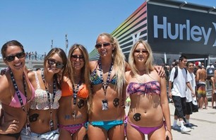 US Open of Surfing Gallery - August 4, 2011 Photo 0004