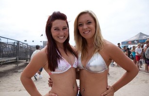 2011 US Open Lifestyle Gallery - Beach Peeps