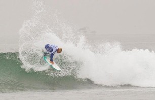 Hurley Pro 2011 - Day 2 Photos Photo 0001