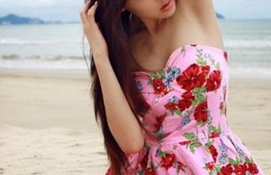Chinese Bikini Babes Gallery
