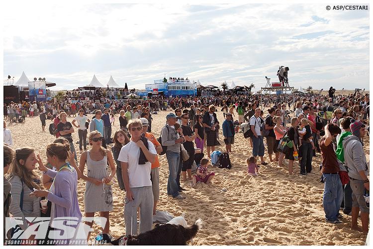 Quiksilver Pro France 2010 Finals Gallery