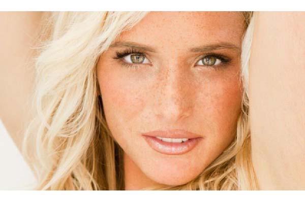 Courtney Conlogue: Would You?