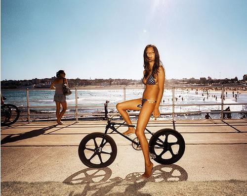 GIRLS on BIKES GALLERY