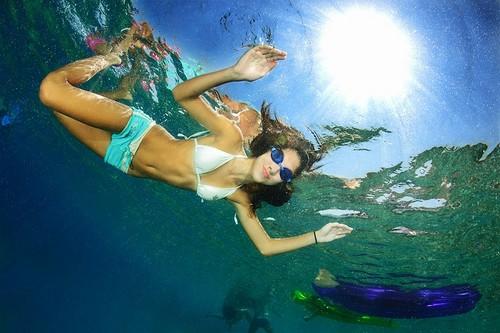 Underwater Girls Gone Wild Gallery