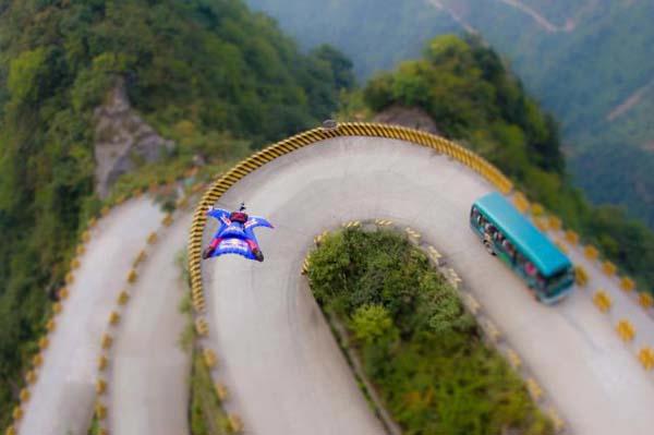 Wingsuit Flying is Boss (w/video)