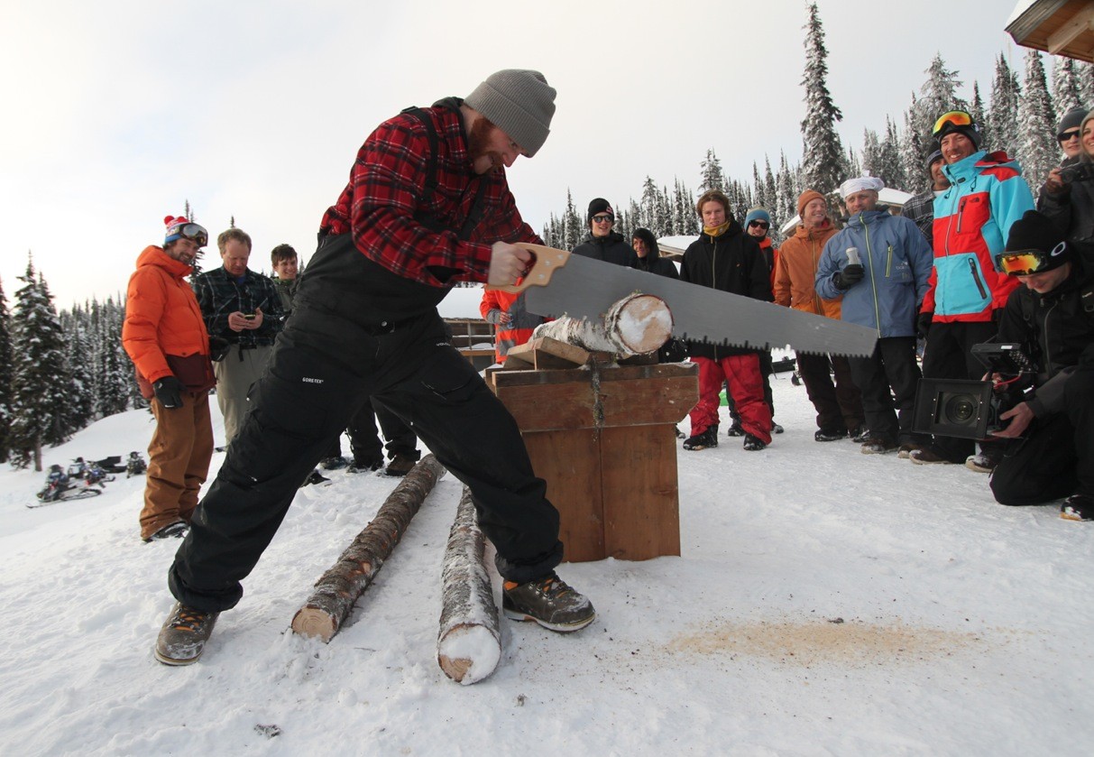Pat Moore Wins Lumberjack Award at Ultra Natural
