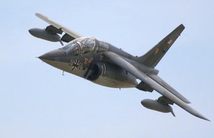 Google Buys Fighter Jet, Starts Collab w/ NASA