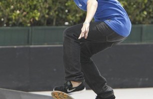 Women\'s Skate Street Photo 0003