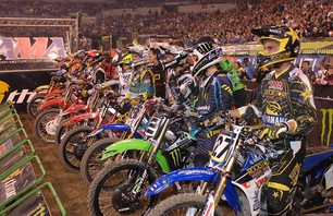Supercross Gallery - Indy 450 2011