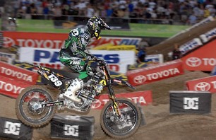 Supercross Las Vegas 2011 - 250 Gallery Photo 0010