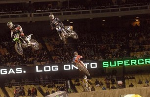 Supercross 2012 - Dodgers Stadium Gallery Photo 0008