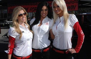 Supercross 2012 - Dodgers Stadium Gallery Photo 0004