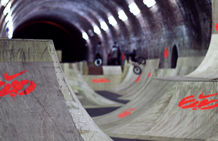 Nike Tunnel Jam