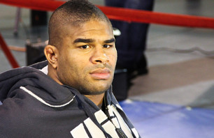 UFC 141 Alistair Overeem Open Workout