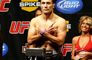 Mike Pierce on MMAjunkie.com Radio