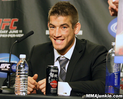 UFC on FX 4\'s Sam Stout on MMAjunkie.com Radio