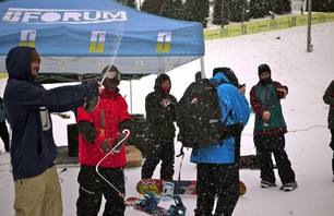 Forum Snowboards\' The Streets Grand Opening Photo 0012