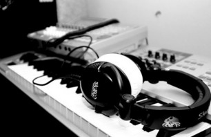 TiredEyes Music & H-Mob Productions