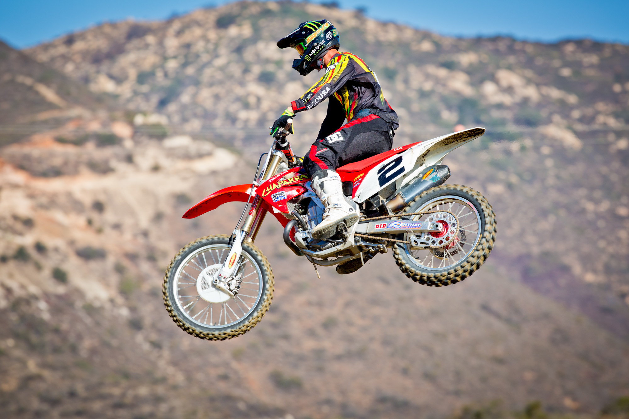 Racer X Films: DC/TLD Gear Debut