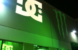 ROB DYRDEK RAGER AT THE FANTASY FACTORY Photo 0011