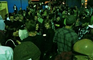 ROB DYRDEK RAGER AT THE FANTASY FACTORY Photo 0019