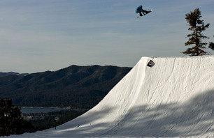 Arbor Snowboards Sponsors Bear Mountain